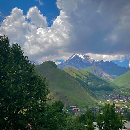 Mountain Heart Bed & Breakfast Kazbegi Dış mekan fotoğraf