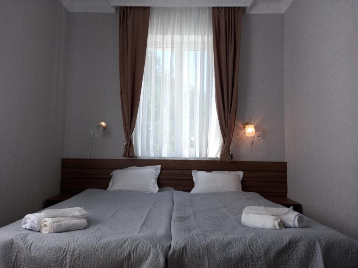 Mountain Heart Bed & Breakfast Kazbegi Dış mekan fotoğraf
