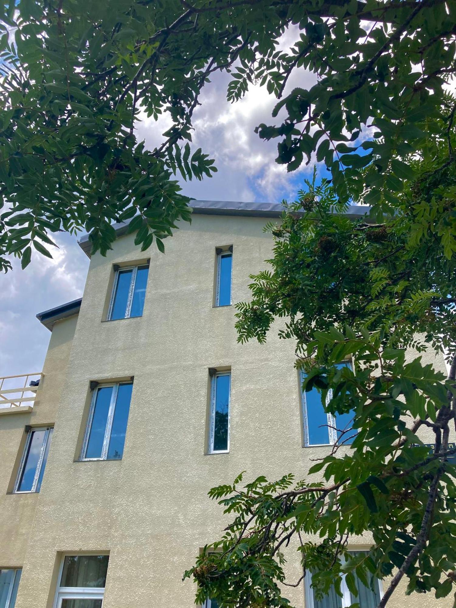 Mountain Heart Bed & Breakfast Kazbegi Dış mekan fotoğraf
