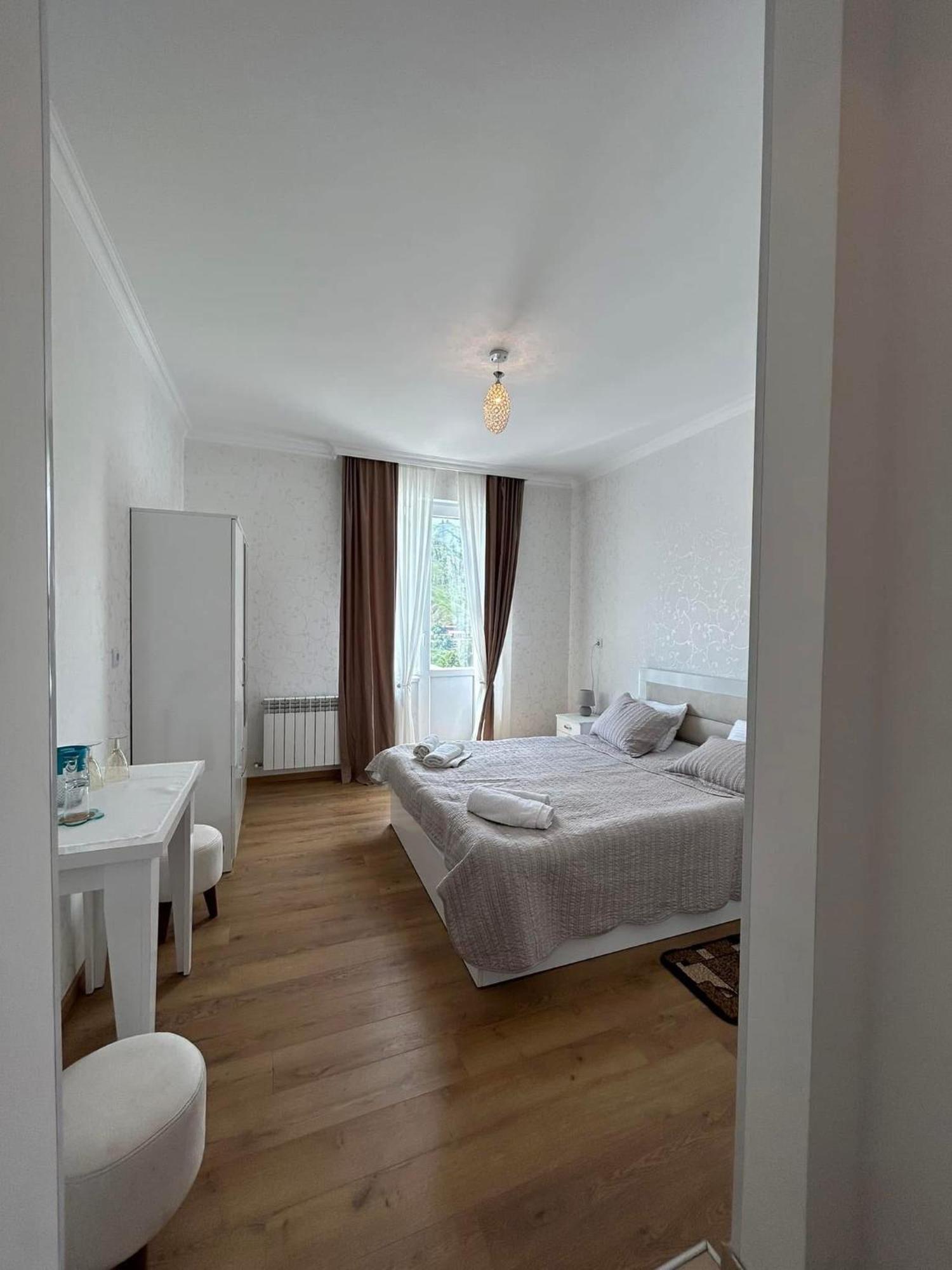 Mountain Heart Bed & Breakfast Kazbegi Dış mekan fotoğraf